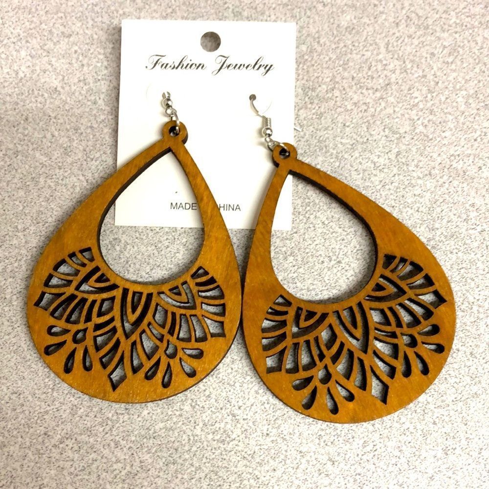 Bohemian fashion jewelry tear drop earrings